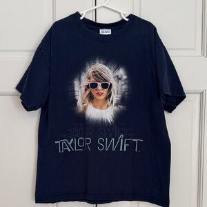 Taylor Swift 1989 Tour Navy Blue T-Shirt